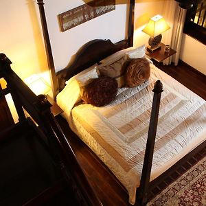Double Room Mountain View